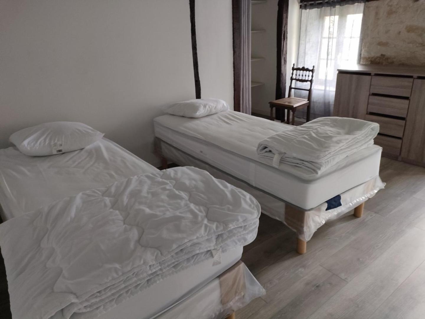 Bed and Breakfast Chateau Le Puybelliard Шантони Экстерьер фото